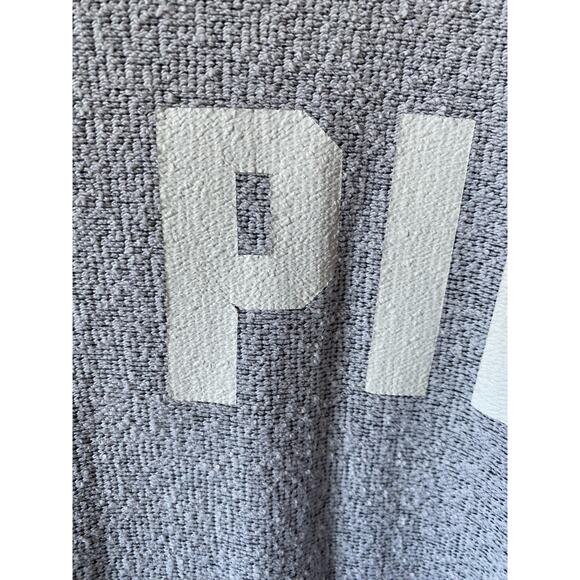 Victoria’s Secret PINK ‘LOVE PINK’ Gray Pullover Sweatshirt - Picture 7 of 8